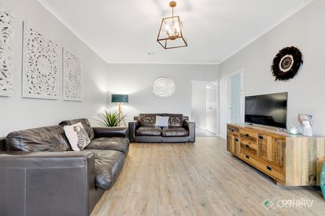Property photo of 5 Banjo Circuit Bonbeach VIC 3196