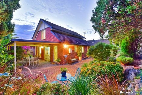 Property photo of 7 Honeyeater Crescent Flagstaff Hill SA 5159