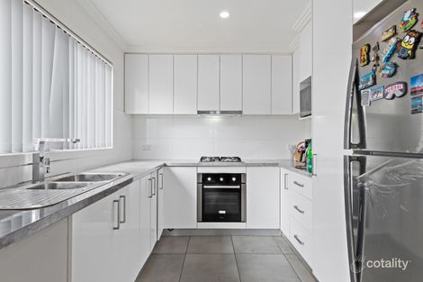 Property photo of 6 Kullaroo Avenue Bradbury NSW 2560