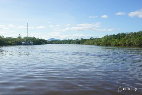 Property photo of 2 Marina Quay Trinity Park QLD 4879