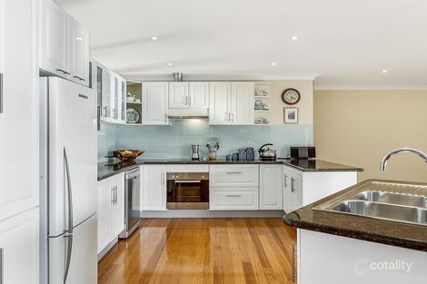 Property photo of 3 Solandra Court Mornington TAS 7018