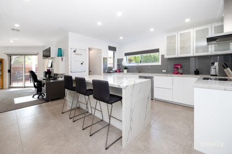 Property photo of 2/16 Colbeck Street Mawson ACT 2607