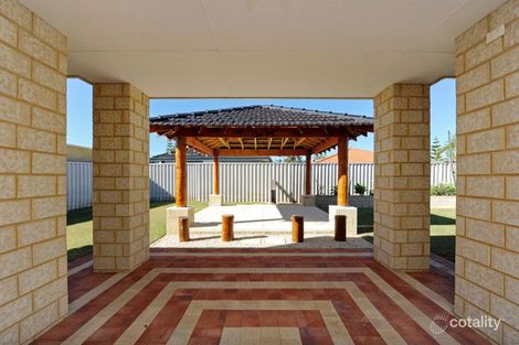 Property photo of 33 St Cloud Way Port Kennedy WA 6172