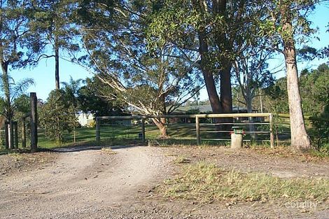 33 Isambert Rd, Landsborough, QLD 4550