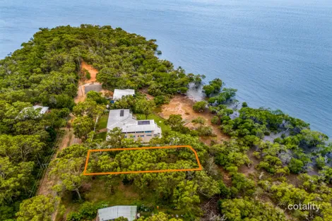 Property photo of 7 Blue Vista Street Macleay Island QLD 4184