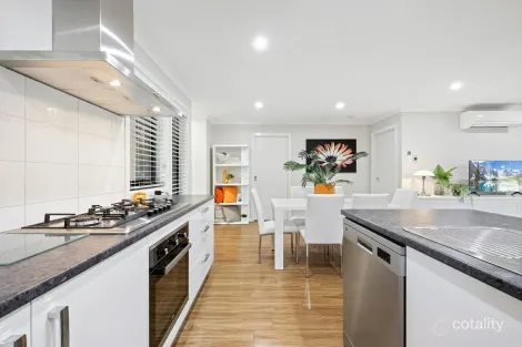 Property photo of 22 Palm Avenue Paynesville VIC 3880