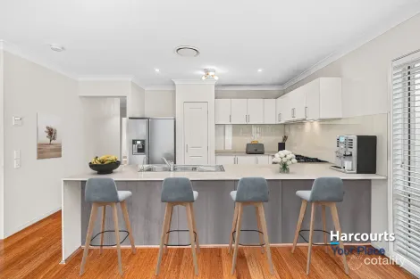 39 Finsbury Cct, Ropes Crossing, NSW 2760