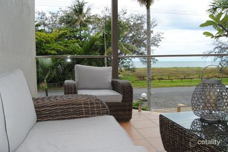 Property photo of 41 Sims Esplanade Yorkeys Knob QLD 4878