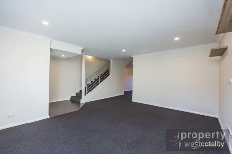 Property photo of 12 Orenco Bend Clarkson WA 6030