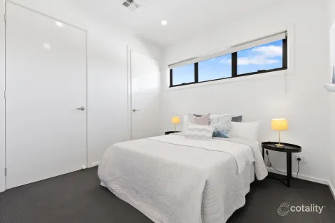 Property photo of 3/10 Morley Crescent Box Hill North VIC 3129