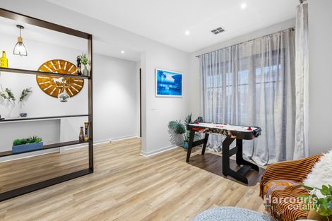 Property photo of 10 Belvedere Crescent Burnside VIC 3023
