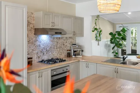 Property photo of 63 Upper Perkins Street Manoora QLD 4870