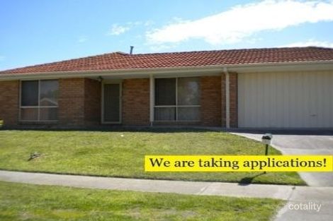 Property photo of 30 Andrea Crescent Cranbourne North VIC 3977