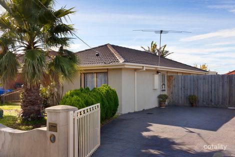 Property photo of 2 Wiltshire Court Altona Meadows VIC 3028