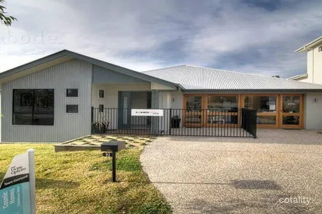 Property photo of 2 Wildflower Drive Springfield Lakes QLD 4300