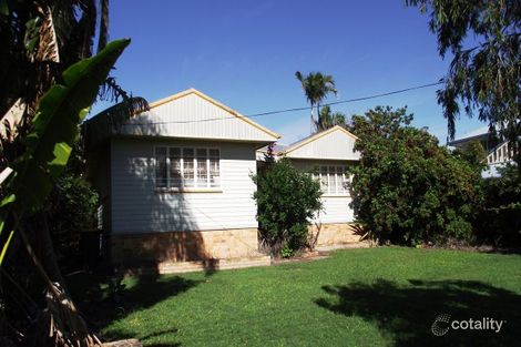 Property photo of 313 Torquay Terrace Torquay QLD 4655