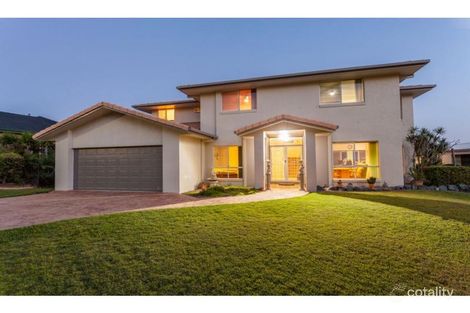 Property photo of 8 Emerson Way Oxenford QLD 4210