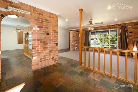 Property photo of 7 Ditmann Place Lavington NSW 2641