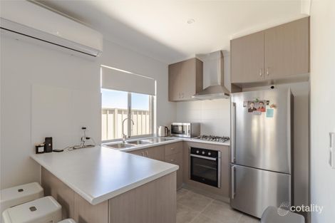 Property photo of 10 Cranley Link Ashby WA 6065