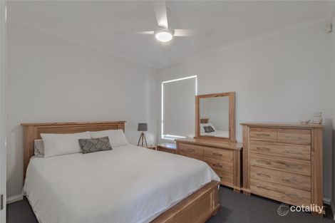 Property photo of 10 Cranley Link Ashby WA 6065