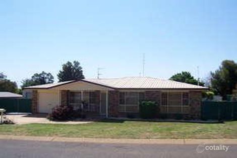18 Brendanbri St, Kearneys Spring, QLD 4350