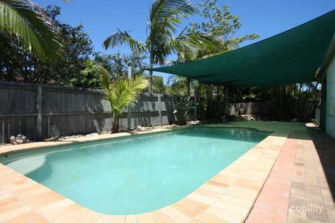 1 Grimsdyke Ct, Molendinar, QLD 4214