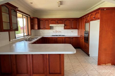 Property photo of 5 Cashman Place Edensor Park NSW 2176