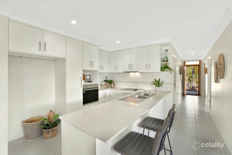 Property photo of 27 Iona Avenue Burdell QLD 4818