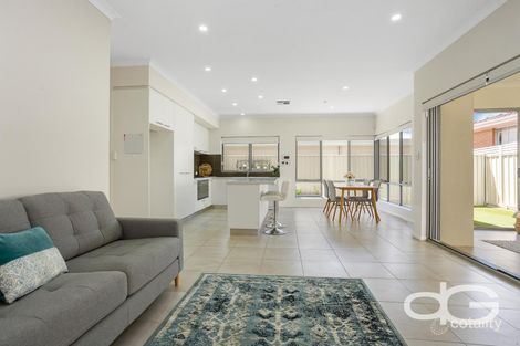 Property photo of 16 Howell Vista Beaconsfield WA 6162