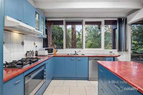 Property photo of 70 Karingal Drive Eltham North VIC 3095