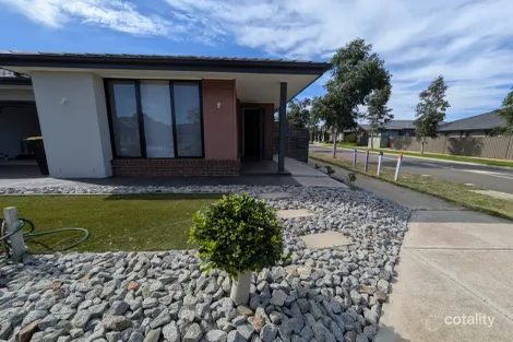 14 Ambervue Dr, Cobblebank, VIC 3338