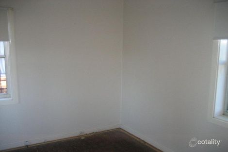 Property photo of 230 Northcliffe Drive Warrawong NSW 2502