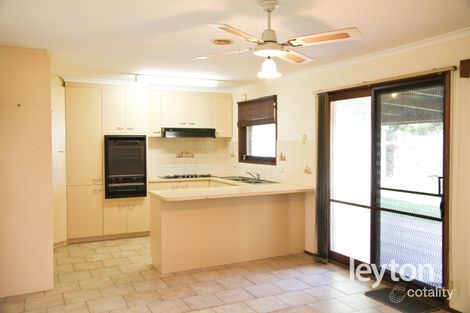 Property photo of 6 Kooyong Close Hampton Park VIC 3976