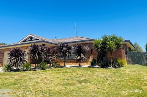 Property photo of 2 Albion Place Orange NSW 2800