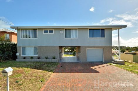 Property photo of 6 Lindley Road Halls Head WA 6210