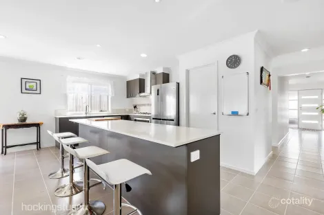 Property photo of 35 Gallery Avenue Harkness VIC 3337