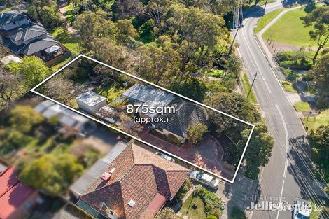 Property photo of 33 Oliver Street Ringwood VIC 3134