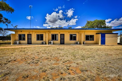 Property photo of 2/135 Simpson Street Winston QLD 4825