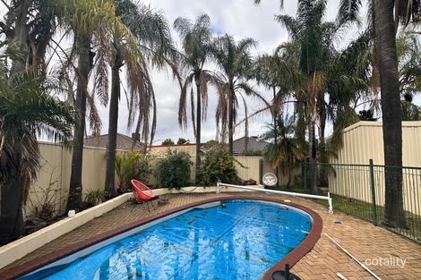 201 Seville Dr, Seville Grove, WA 6112