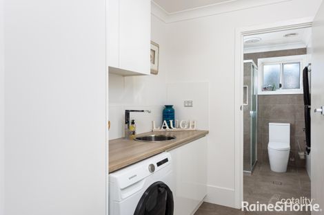 Property photo of 17 Vincent Road Lake Albert NSW 2650