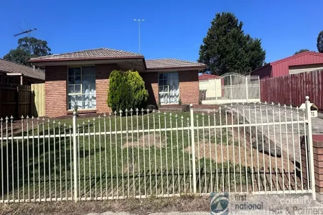 72 Bellevue Dr, Berwick, VIC 3806