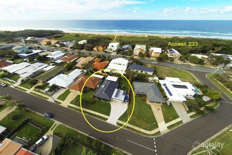 Property photo of 1 Narambi Street Warana QLD 4575