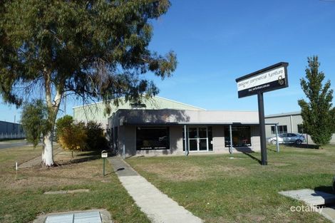 404 Dowling St, Wendouree, VIC 3355