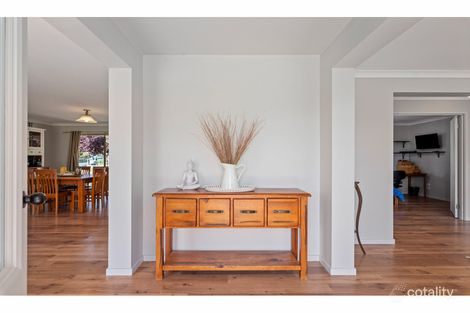 Property photo of 184 Perryman Lane Table Top NSW 2640