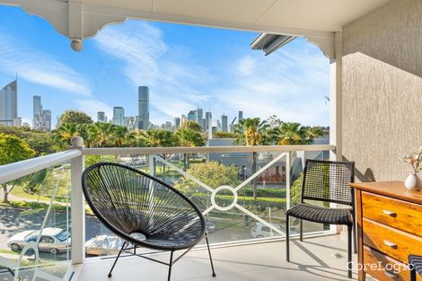 Property photo of 32/236 River Terrace Kangaroo Point QLD 4169