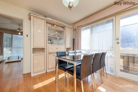 Property photo of 40 Pottenger Way St Albans VIC 3021