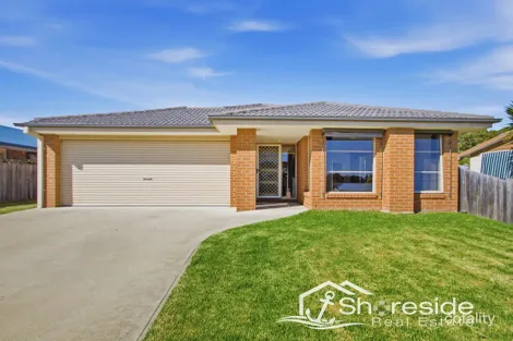 Property photo of 42 Albatross Road Kalimna VIC 3909