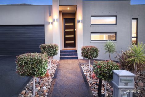 Property photo of 39 Helmsdale Crescent Greenvale VIC 3059