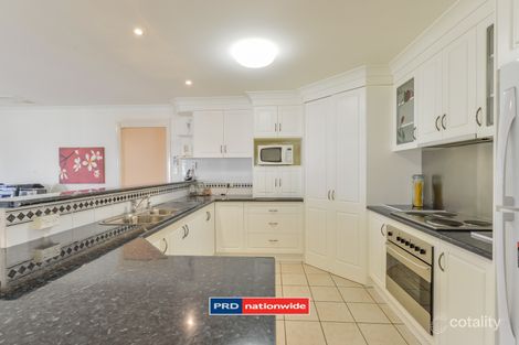 Property photo of 12 Finch Place Calala NSW 2340