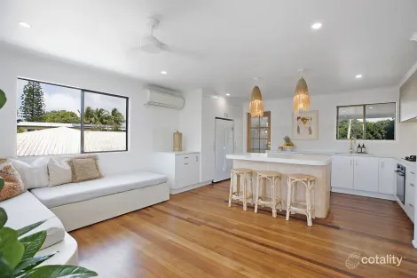 Property photo of 13 Cavanagh Drive Blacks Beach QLD 4740